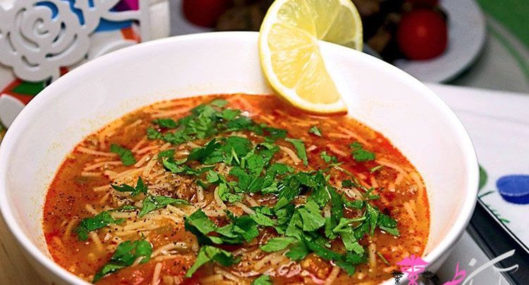 طرز تهیه اشکنه