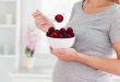 مادر باردار و مواد غذایی ساده و سالم