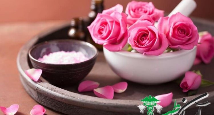 ماسک زیبایی گل سرخ